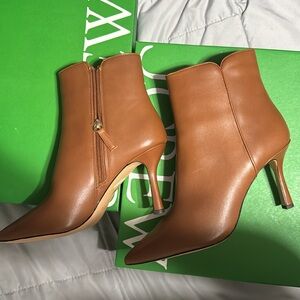 NWT - J Crew Tan/Caramel Leather Booties - 10